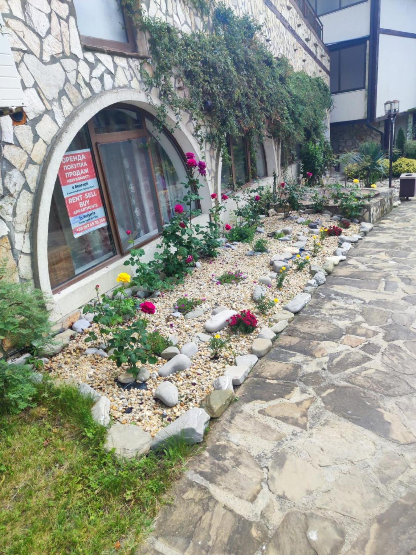 Jacky'S Apartament - Апартамент В Свети Влас Esterno foto